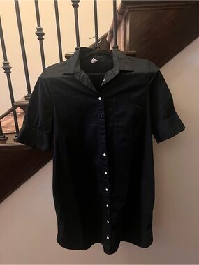 Old Navy Black Short-Sleeve Button-Down Womens Shirt
